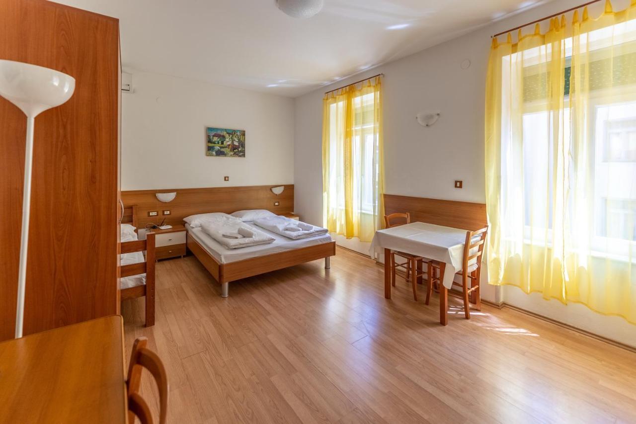 Apartments Liburnija Опатия Экстерьер фото